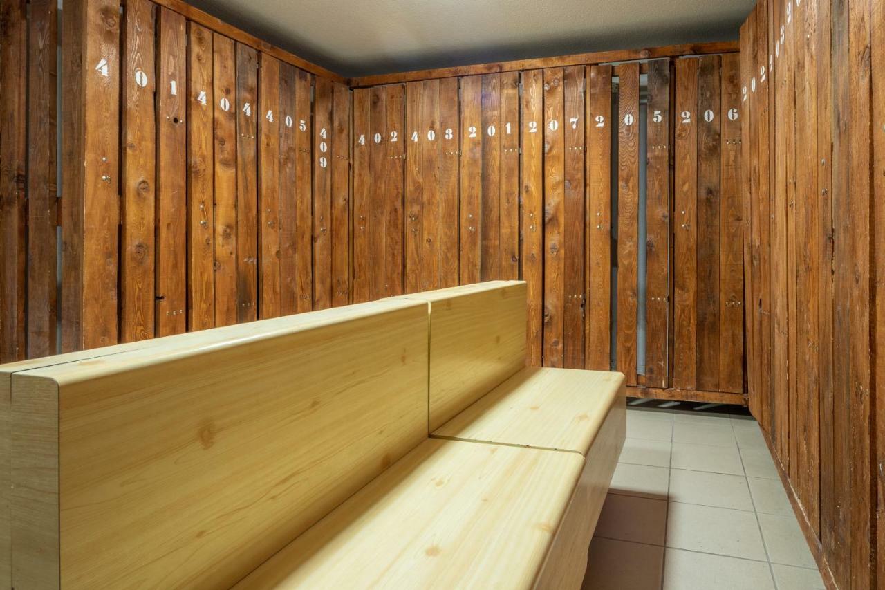 Le 1650 By Infini Mountain Aparthotel Les Orres Exterior photo